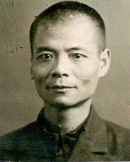 陈潭秋.jpg